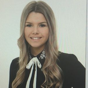 Meet your Posher, Emilie